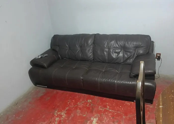 Departamento Compartido En Vecindad Cadena De Unión